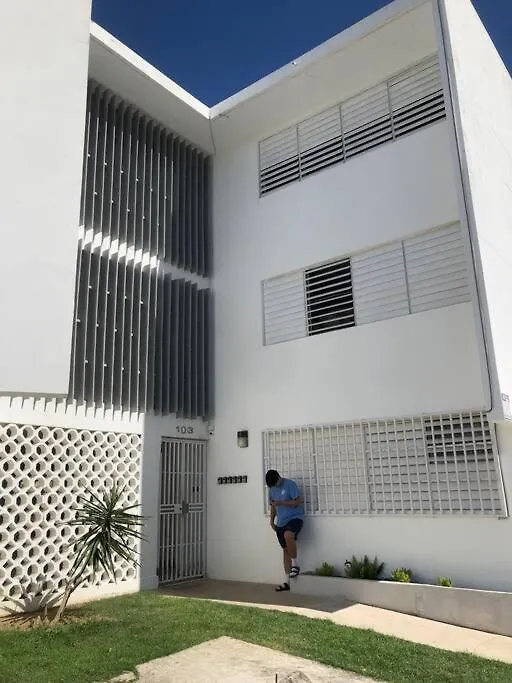 アパート San Juan Beach Gem With Private Patio!